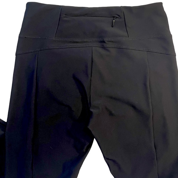 ATHLETA LEGGING WITH FRONT ZIPPER POCKETS SLITS ON ANKLE SIZE SMALL - Picture 6 of 6